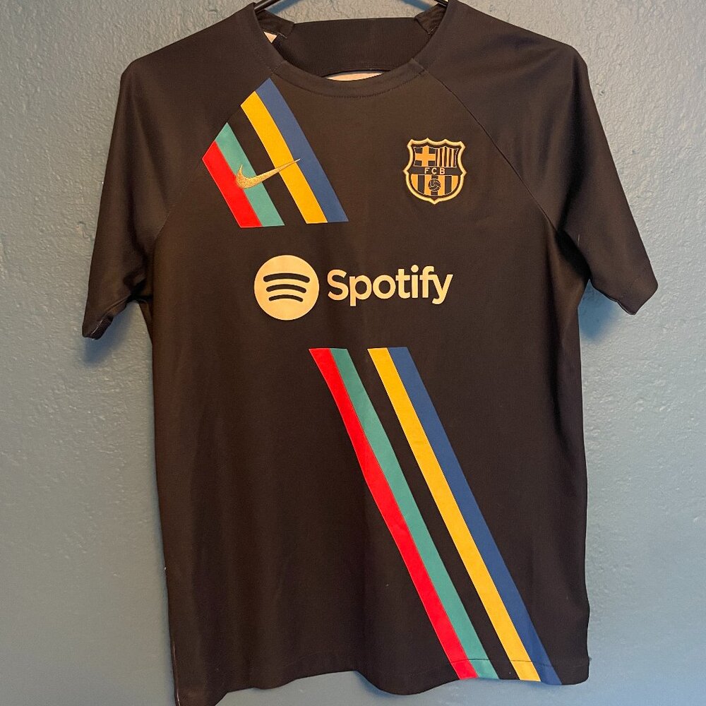 Nike FC Barcelona jersey, Youth Size XL